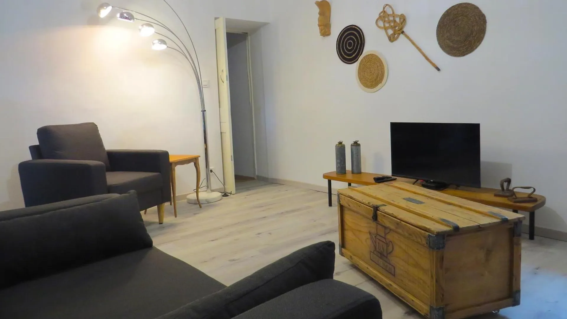 Les Boulegons Au Pied Du Luberon Villa Lourmarin Holiday home