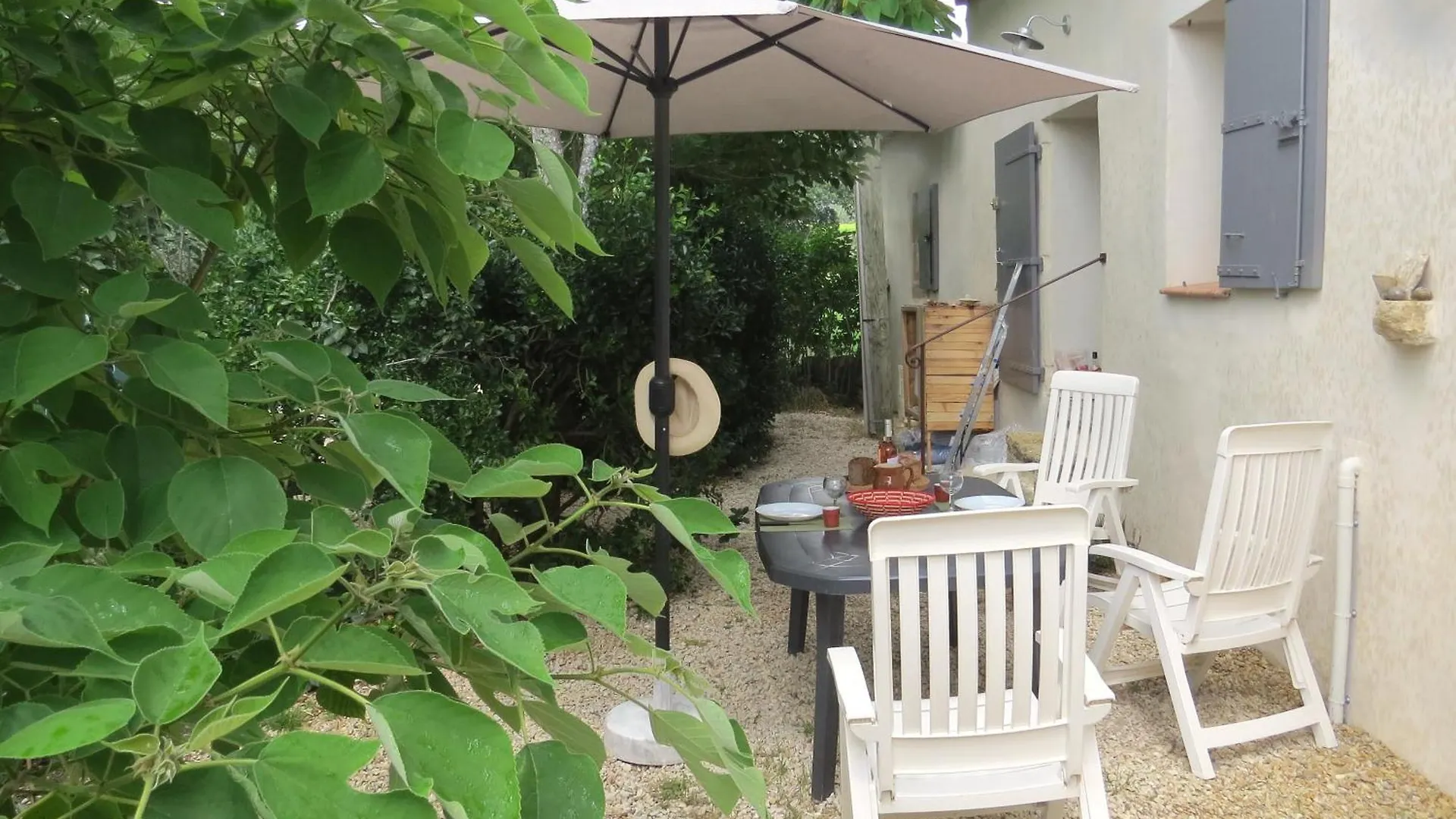 Les Boulegons Au Pied Du Luberon Villa Lourmarin France